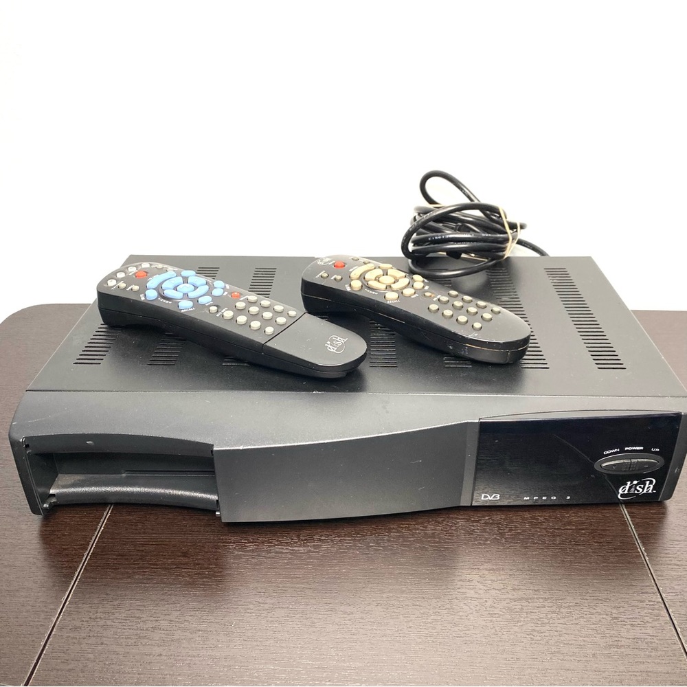 Dish Echostar Model 3900 Receiver DV3 MPEG2 Tested Works + 2 remote *Parts Only*